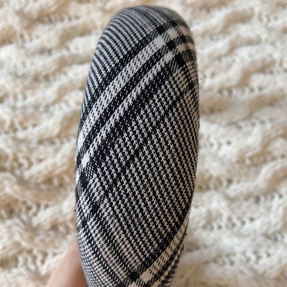 NWOT Forever 21 Plaid Cushion Headband - Picture 2 of 4